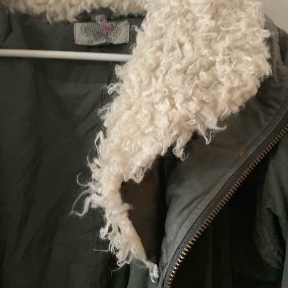 Jacket - Picture 2 of 3